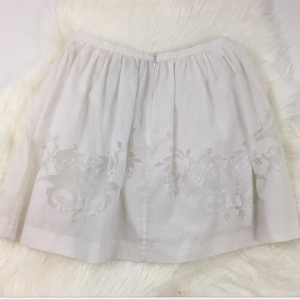 French connection skirt with floral